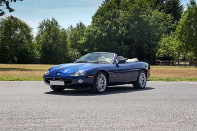 Lot 270 - 2001 Jaguar XK8 Convertible