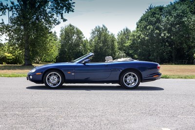 Lot 270 - 2001 Jaguar XK8 Convertible