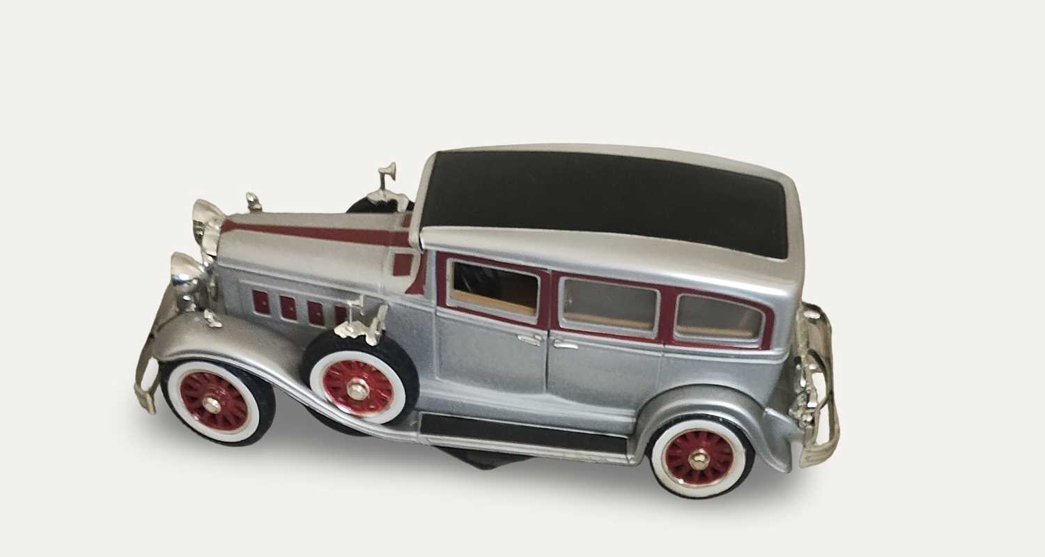 Lot 8 - 1931 Ford Limited Edition Model Car