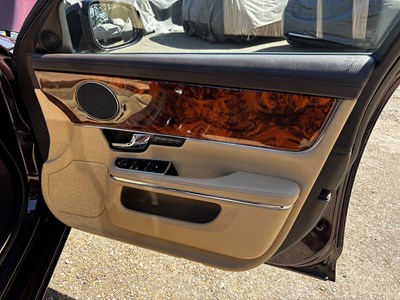 Lot 2011 Jaguar XJ 5.0 litre V8 (X351)