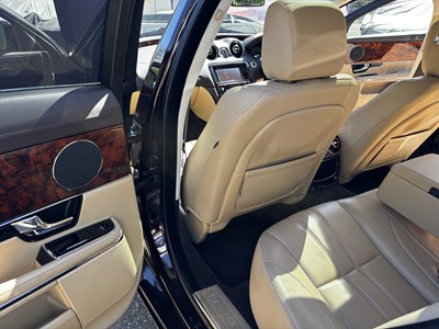 Lot 2011 Jaguar XJ 5.0 litre V8 (X351)
