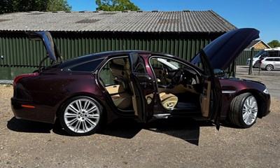 Lot 2011 Jaguar XJ 5.0 litre V8 (X351)