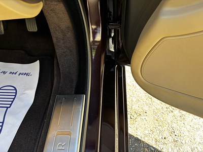 Lot 2011 Jaguar XJ 5.0 litre V8 (X351)