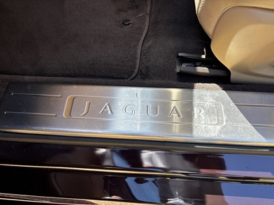 Lot 2011 Jaguar XJ 5.0 litre V8 (X351)