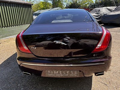 Lot 2011 Jaguar XJ 5.0 litre V8 (X351)