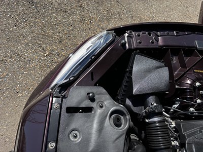 Lot 2011 Jaguar XJ 5.0 litre V8 (X351)