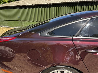 Lot 2011 Jaguar XJ 5.0 litre V8 (X351)