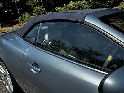 Lot 2006 Jaguar XK 4.2 Convertible