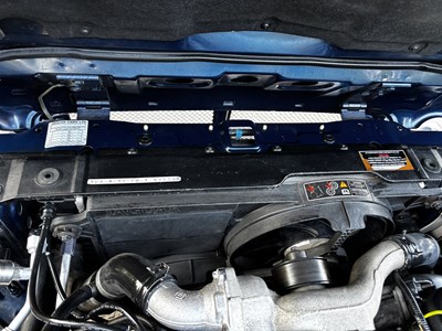 Lot 6 - 2000 Jaguar XJR X308