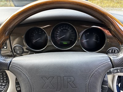 Lot 6 - 2000 Jaguar XJR X308