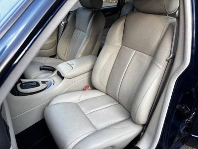 Lot 6 - 2000 Jaguar XJR X308