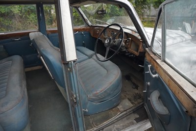 Lot 1958 Bentley S1 Alloy bodied H.J. Mulliner