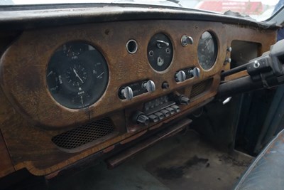 Lot 1958 Bentley S1 Alloy bodied H.J. Mulliner