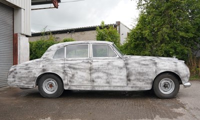 Lot 1958 Bentley S1 Alloy bodied H.J. Mulliner