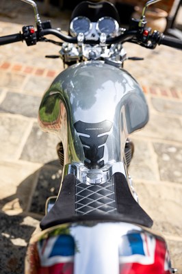 Lot 2019 Norton Dominator Street
