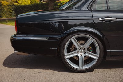 Lot 2006 Jaguar XJR Portfolio