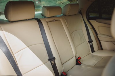 Lot 2006 Jaguar XJR Portfolio
