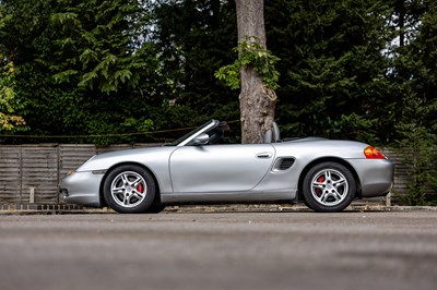 Lot 1998 Porsche Boxster