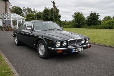 Lot 1992 Jaguar XJ12