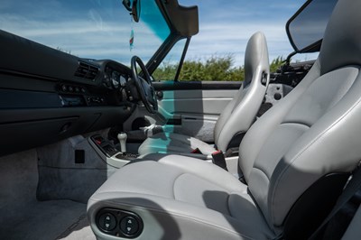 Lot 1995 Porsche 911/993 Carrera Cabriolet