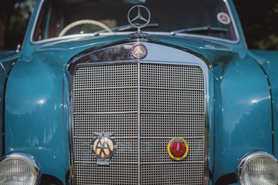 Lot 16 - 1956 Mercedes-Benz 220a Ponton