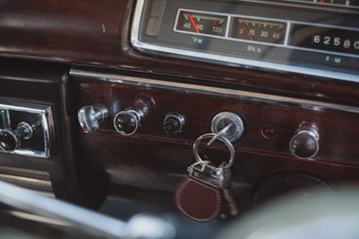 Lot 16 - 1956 Mercedes-Benz 220a Ponton