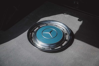 Lot 16 - 1956 Mercedes-Benz 220a Ponton