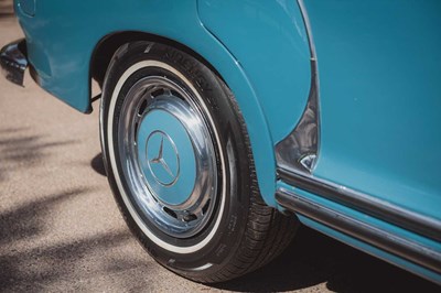 Lot 16 - 1956 Mercedes-Benz 220a Ponton