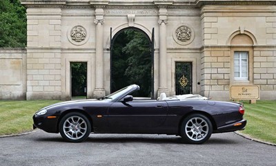 Lot 17 - 1998 Jaguar XKR Convertible
