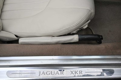 Lot 17 - 1998 Jaguar XKR Convertible