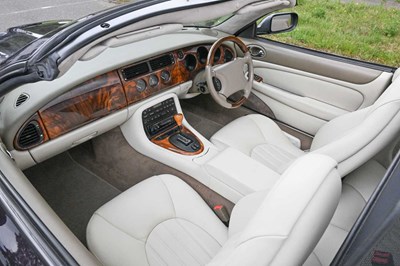 Lot 17 - 1998 Jaguar XKR Convertible