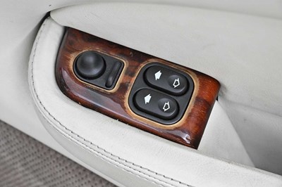 Lot 17 - 1998 Jaguar XKR Convertible