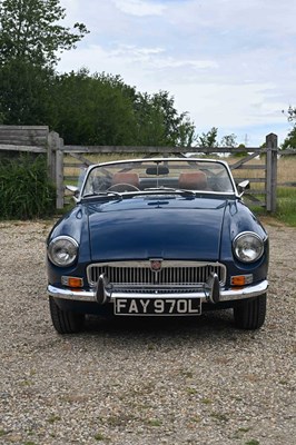 Lot 1972 MGB Roadster