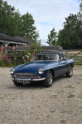 Lot 1972 MGB Roadster