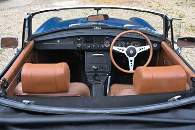 Lot 1972 MGB Roadster