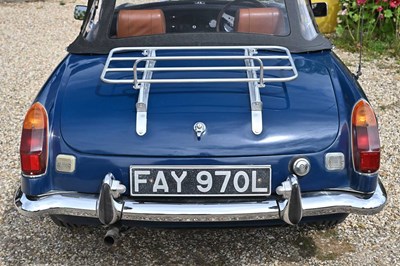 Lot 1972 MGB Roadster