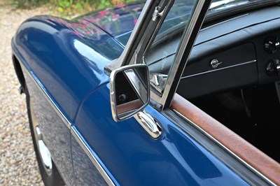 Lot 1972 MGB Roadster