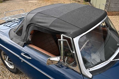Lot 1972 MGB Roadster