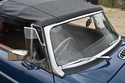 Lot 1972 MGB Roadster