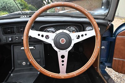 Lot 1972 MGB Roadster