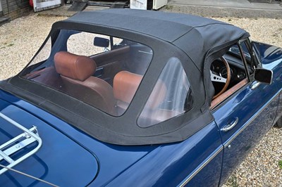 Lot 1972 MGB Roadster