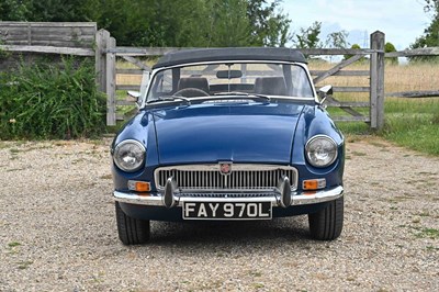 Lot 1972 MGB Roadster