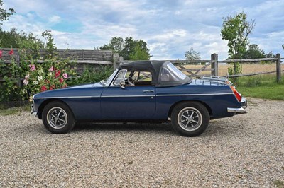Lot 1972 MGB Roadster