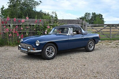 Lot 1972 MGB Roadster