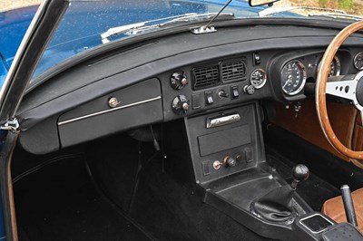 Lot 1972 MGB Roadster