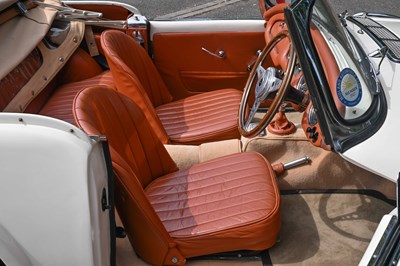 Lot 1960 Daimler SP250 ‘Dart’
