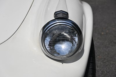 Lot 1960 Daimler SP250 ‘Dart’
