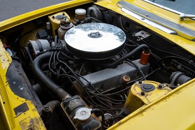 Lot 1975 Triumph Stag