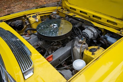 Lot 1975 Triumph Stag