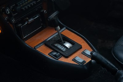 Lot 1975 Triumph Stag